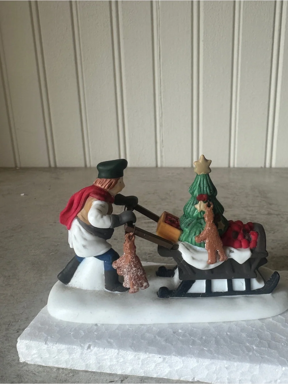 Dept 56 Gingerbread Vendor Set Of 2 Heritage Village Accessory With Box #58402